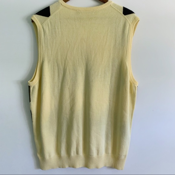 J. Crew Men Yellow Argyle V-Neck Golf Vest - Picture 5 of 5